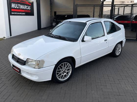 CHEVROLET KADETT 2.0 MPFI GL 8V GASOLINA 2P MANUAL CHEVROLET KADETT 2.0 MPFI GL 8V GASOLINA 2P MANUAL